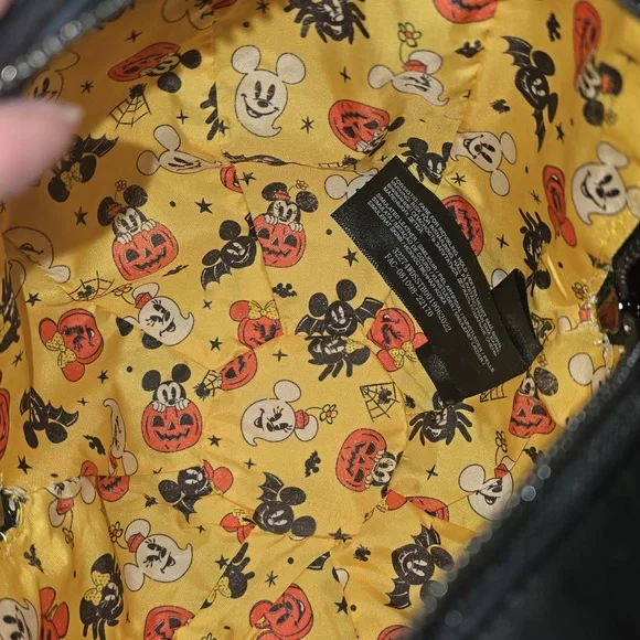 Loungefly Spider Mickey Purse - Picture 3 of 3